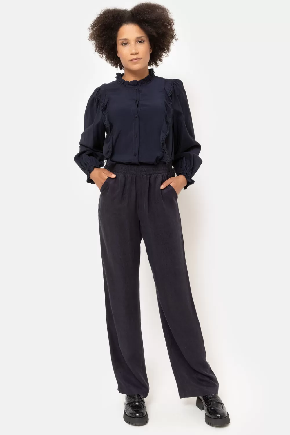 Navy E Broek Met Losse, Rechte Broekspijpen-Terre Bleue Flash Sale